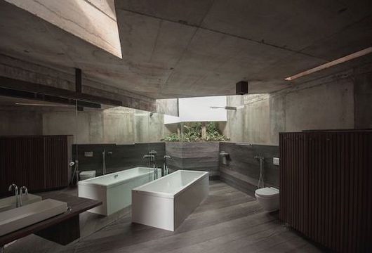 am house kamar mandi