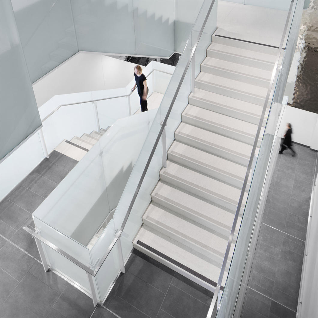 Monstreal Medical Facility by Cannon Design