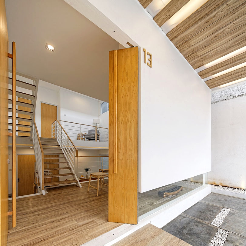 Splow House