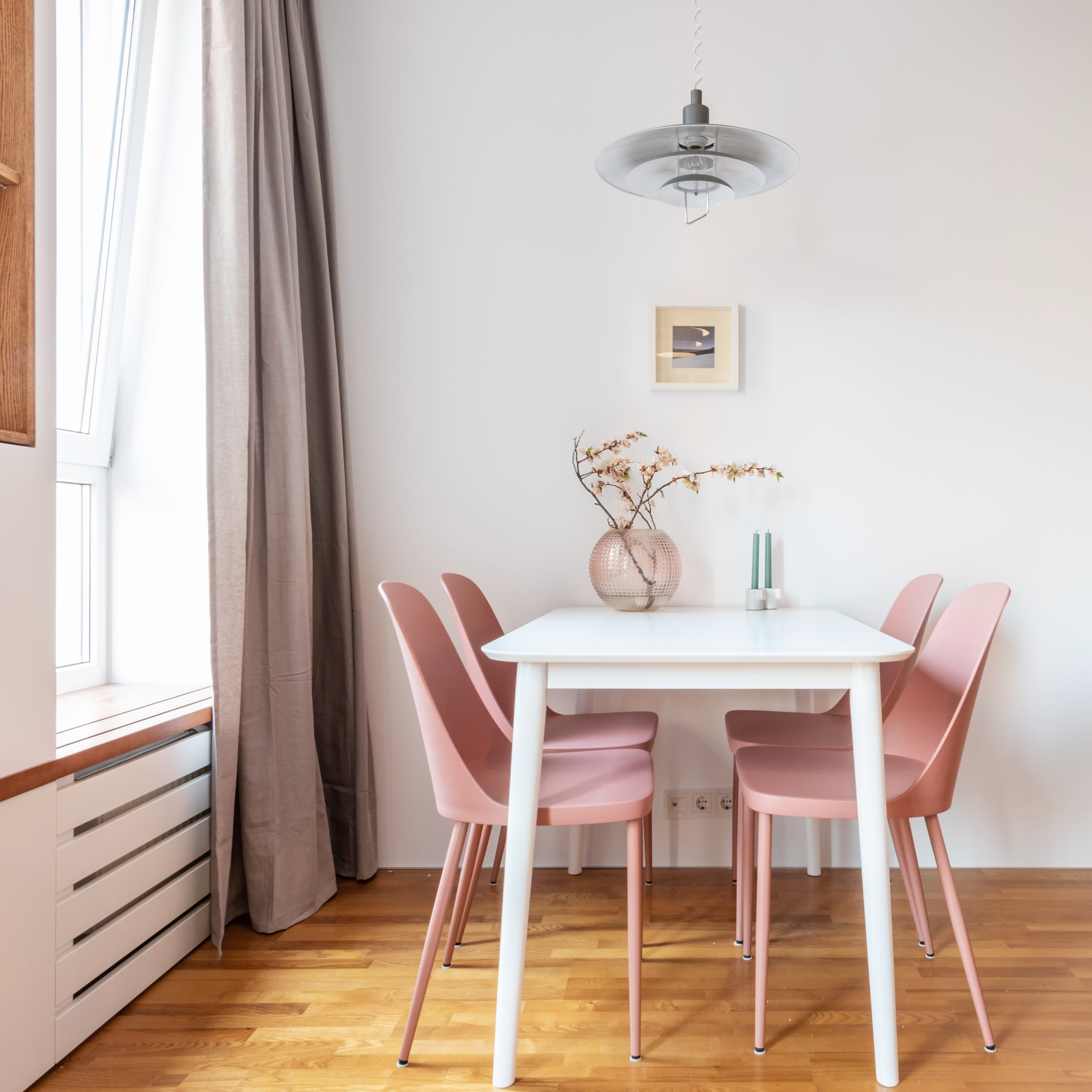 Ruangan Terang Ruangan Terang