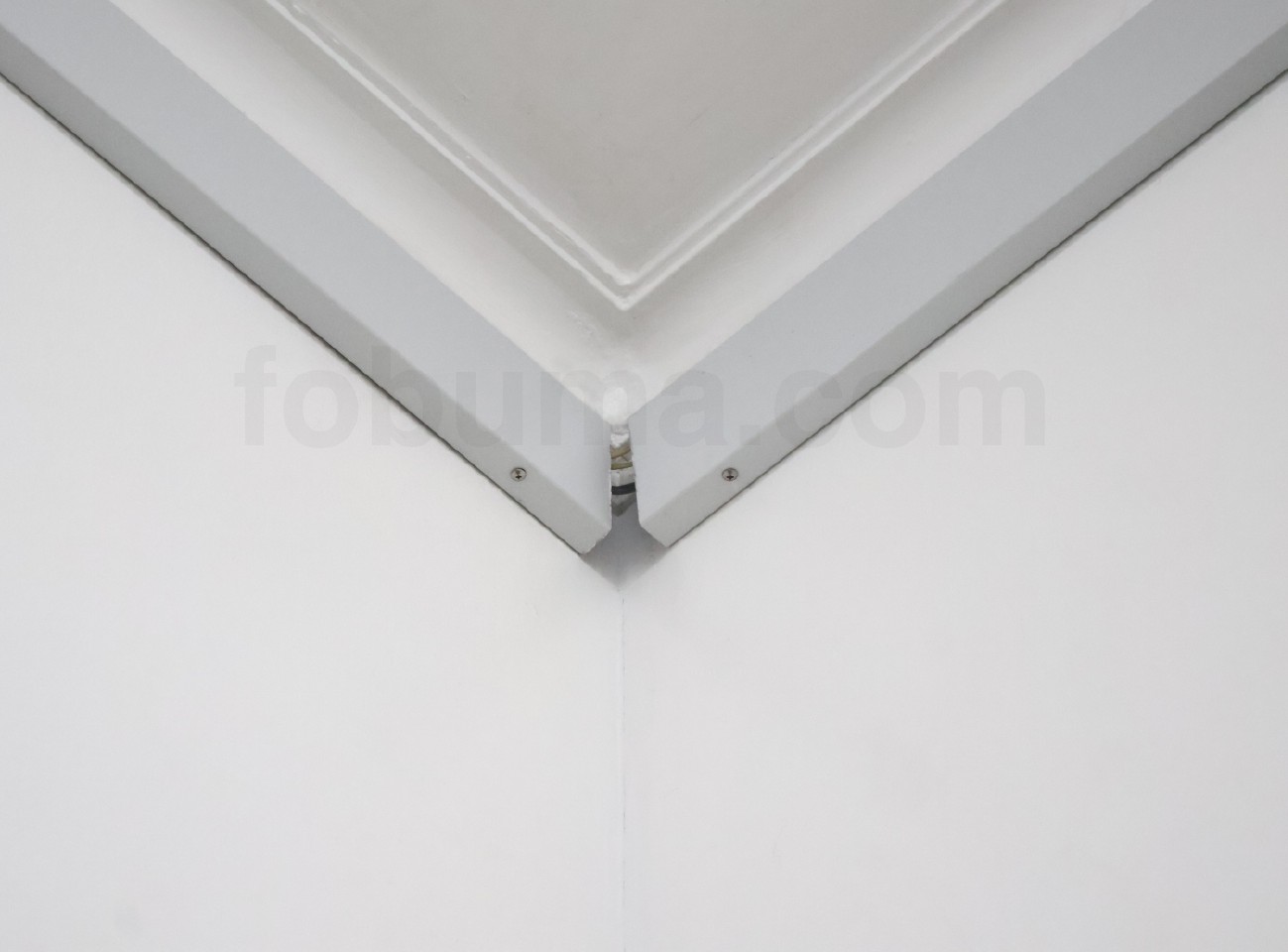 braket-instalasi-kabel