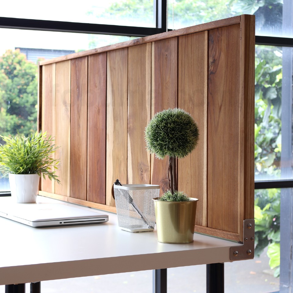 sukayu-partisi-meja-sekat-pembatas-meja-vertikal