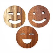 Tatakan Gelas Datar Motif Emoticon / Wooden Coaster Emoticon