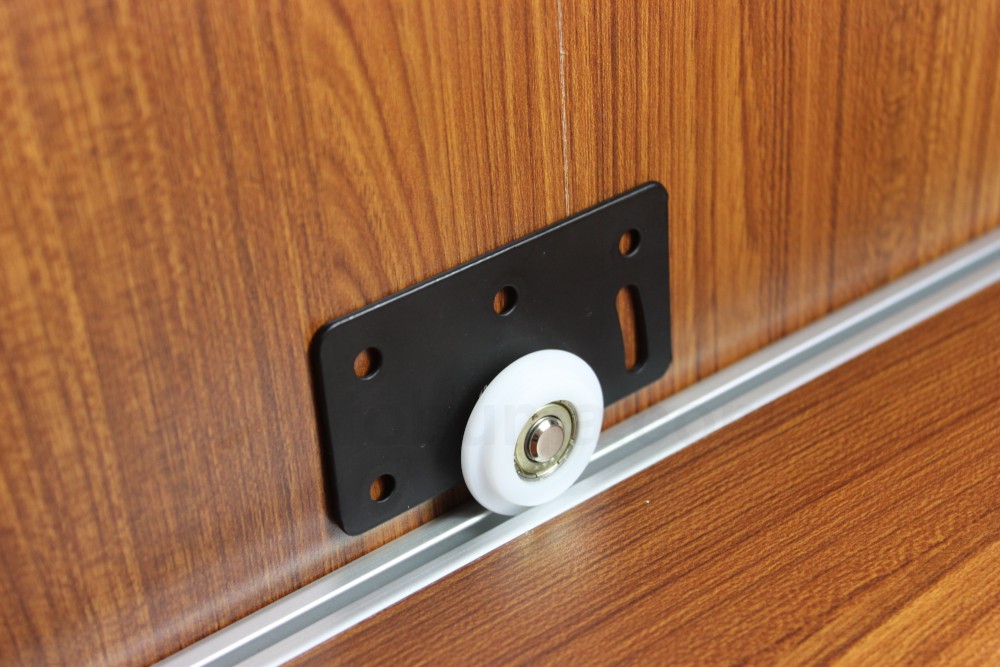 huben-roda-pintu-sliding-sd380