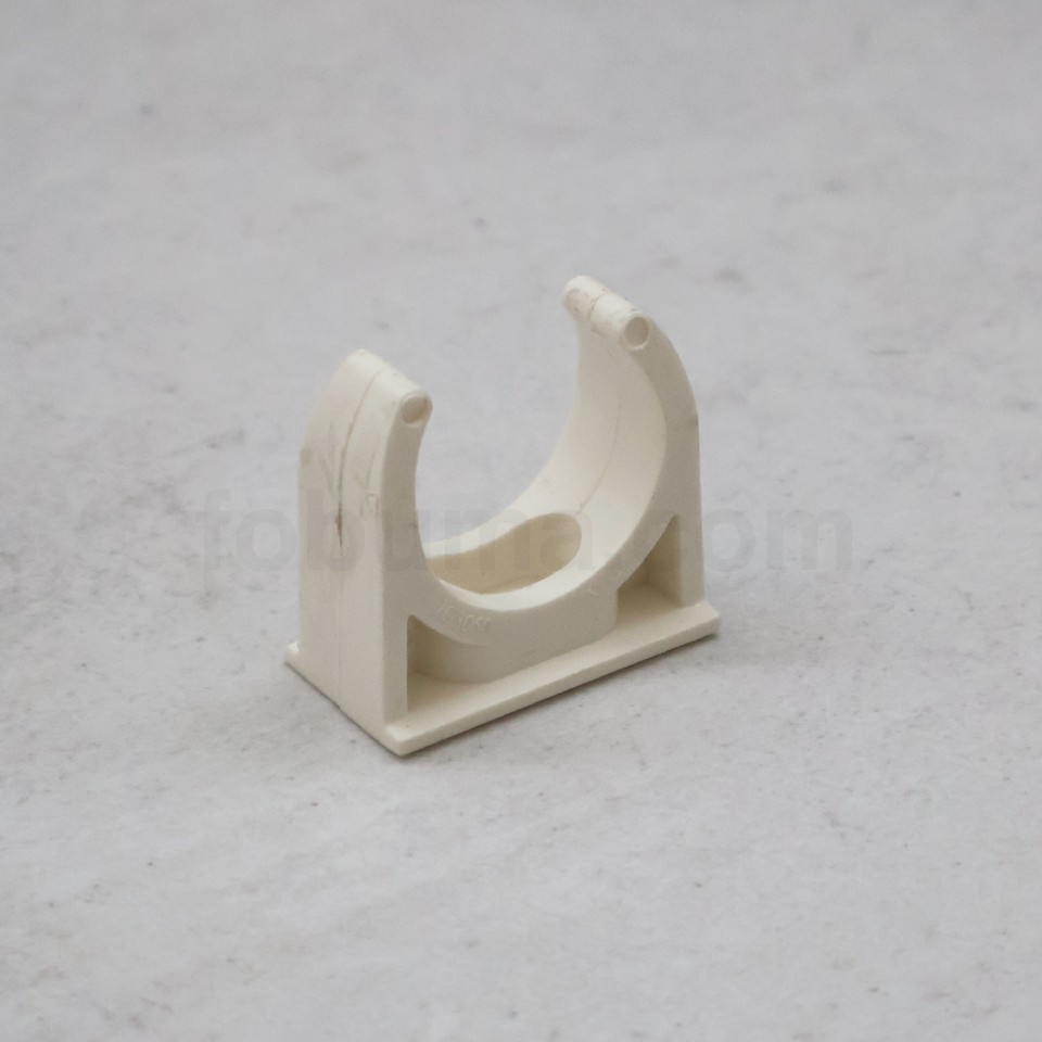 Lesso Fitting PVC Conduit, Clamp, Size 25 mm 1