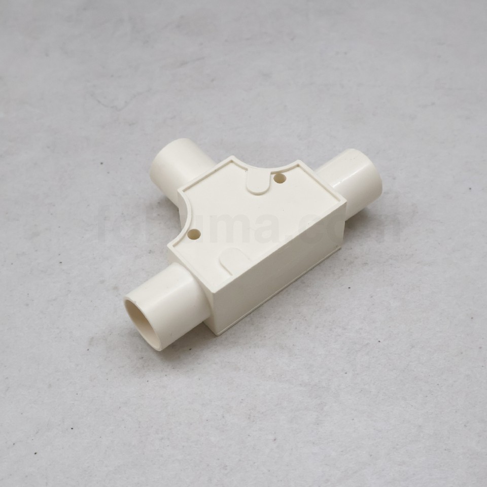 lesso-fitting-pvc-conduit-tee-with-cover-size-20-white-color