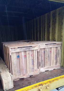 packing-kayu
