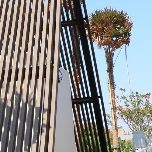 milan-ecowood-timber-tube-t02g-partisi-dinding-kisi-kisi