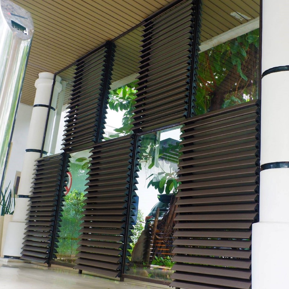 panellux-85r-sun-screen-sl1-45