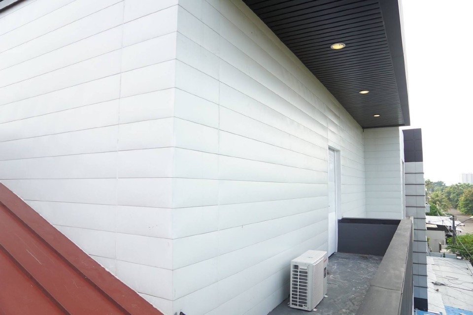 panellux-linear-cladding-200c