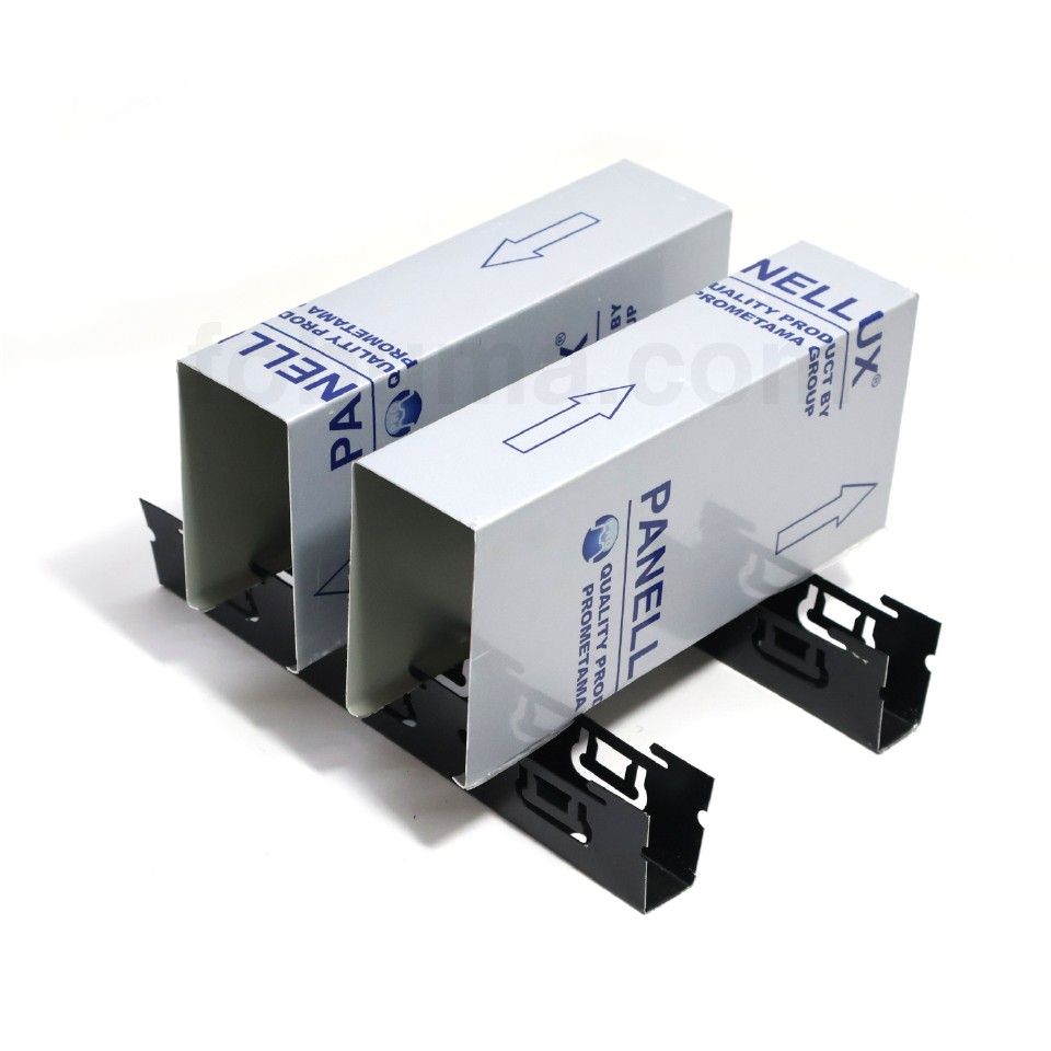 panellux-plank-baffle-ceiling-lebar-5-cm-silver-dengan-rangka