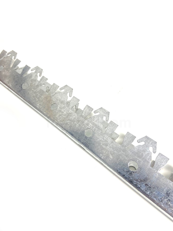 panellux-stringer-300s-linear-ceiling