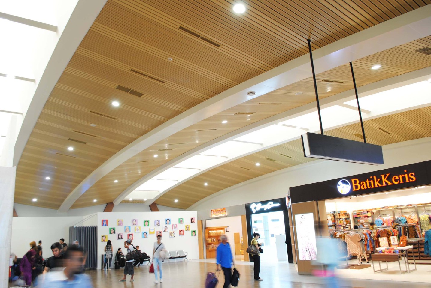 panellux-zincalume-85r-v5-linear-ceiling-langitlangit-linear