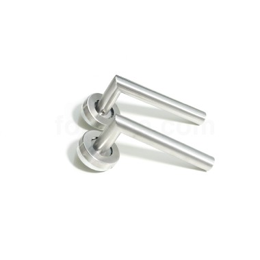 reallock-rlk-020003-22mm-ss-lever-handle-roses-stainless-steel
