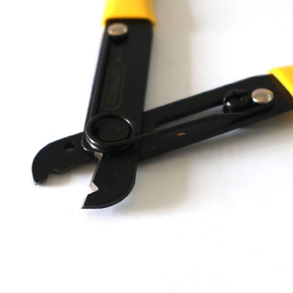 stanley-tang-pengupas-kabel-130-mm