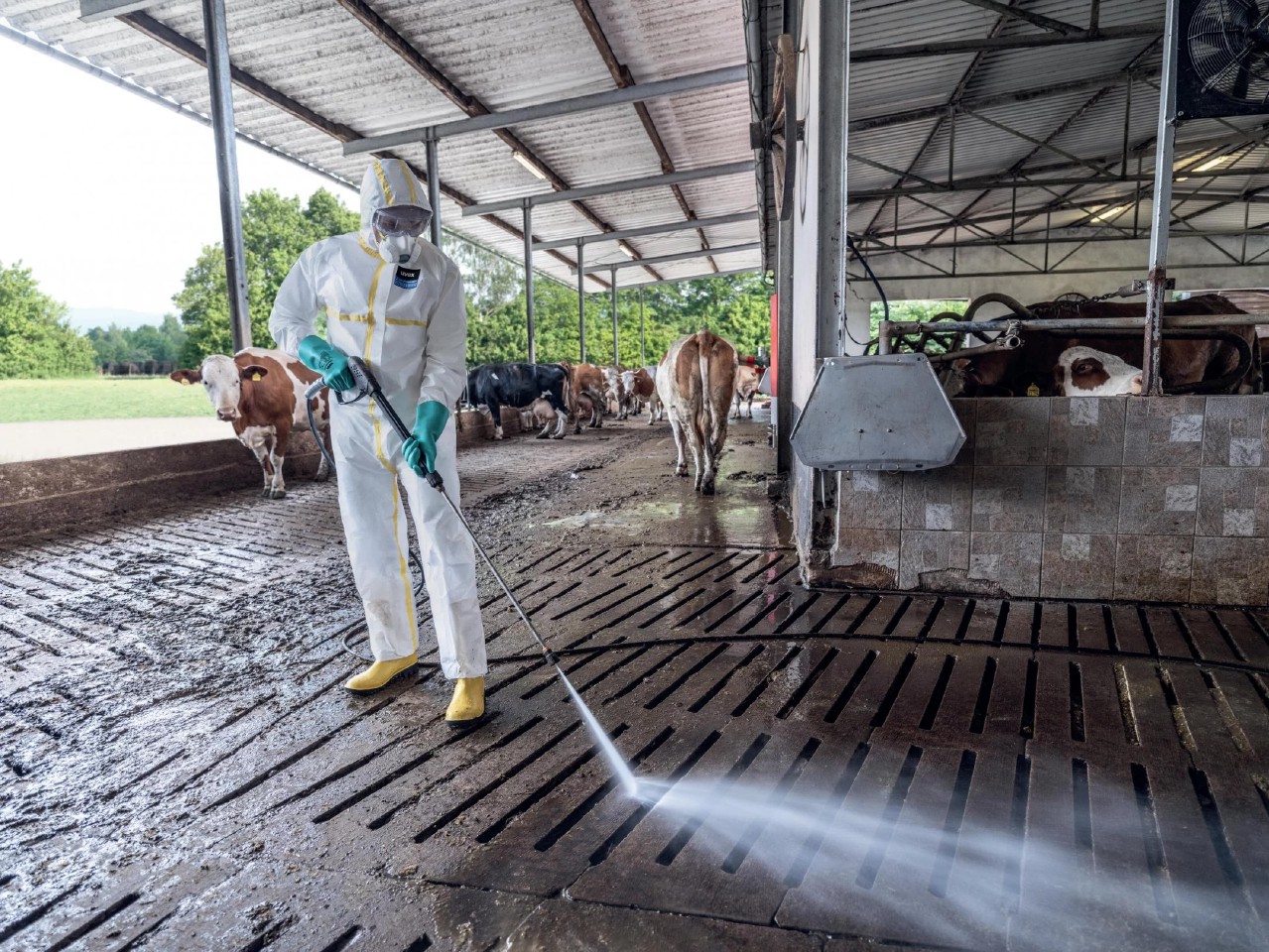 uvex-hand-protection-art-60122-profastrong-nf33-chemical-protection-glove-size-9